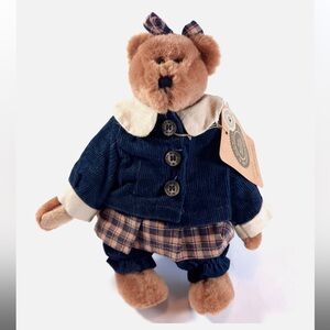 Boyds Bears Collectable 20th Anniversary “Sarah Beth Jodibear”